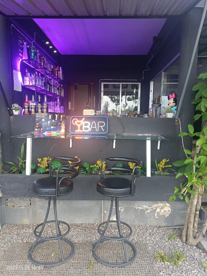 Funky Crab The River Krabi town Exterior foto